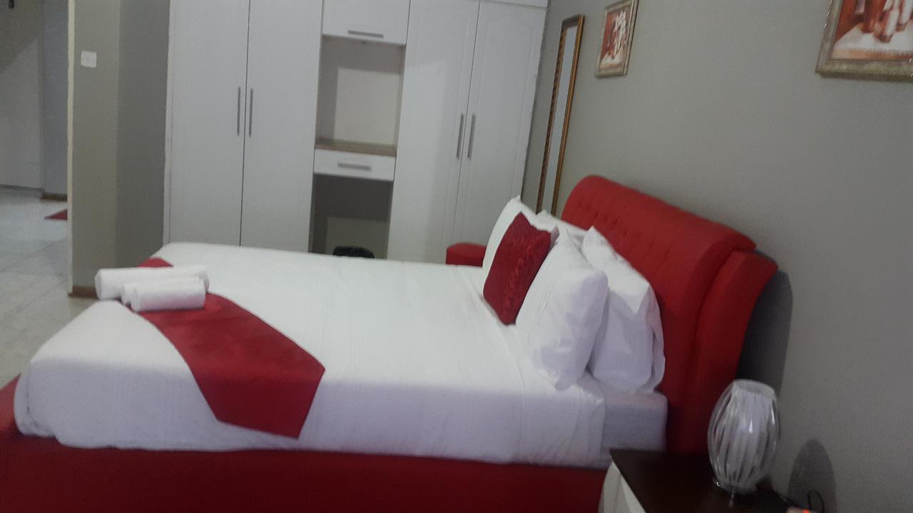 Tintech Bed & Breakfast Francistown Exterior foto