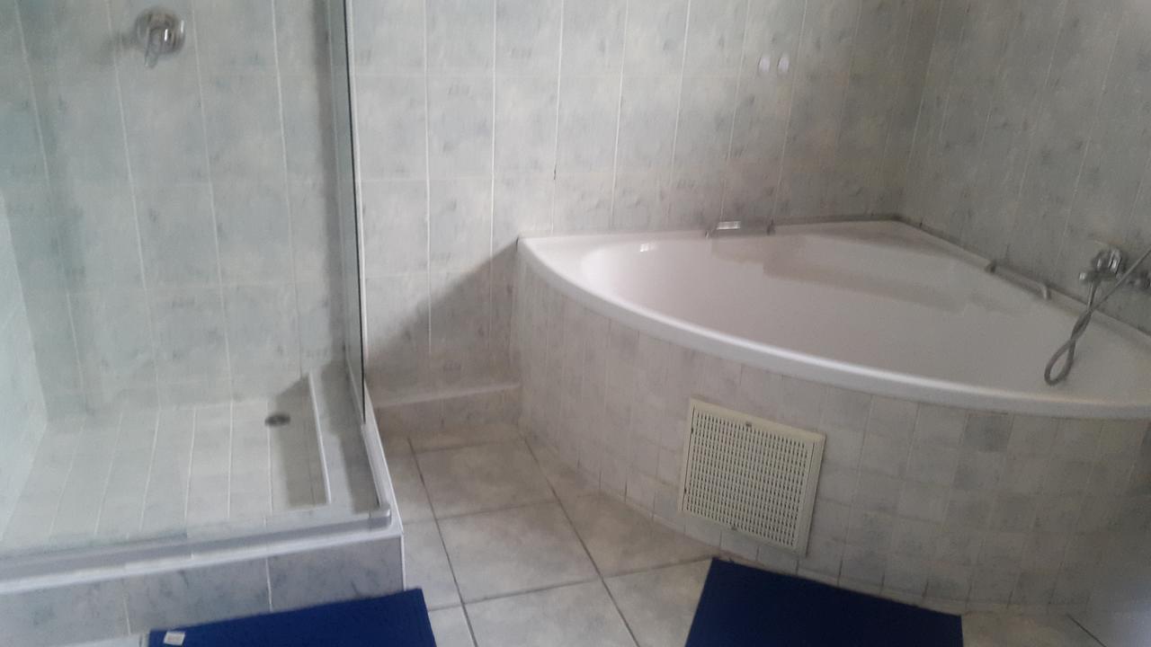Tintech Bed & Breakfast Francistown Exterior foto