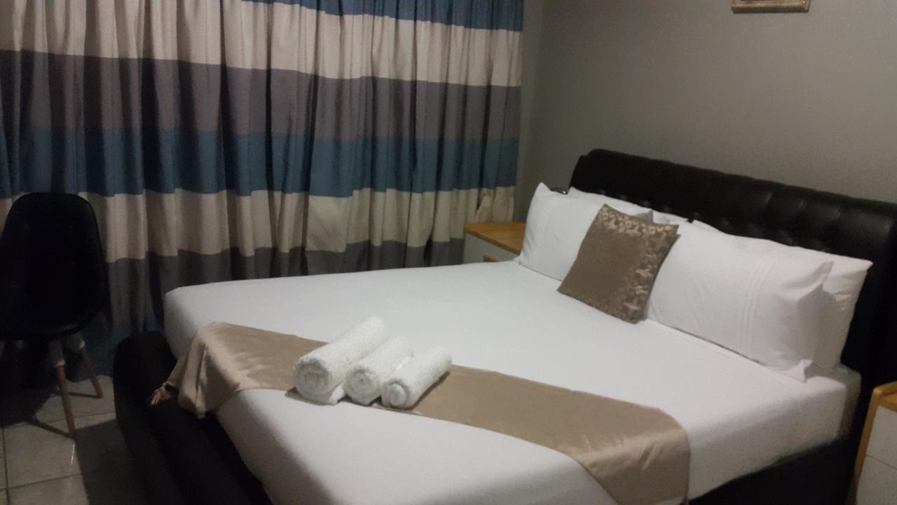 Tintech Bed & Breakfast Francistown Exterior foto
